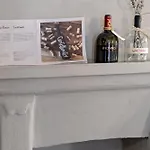 Decanter House * Borgomanero