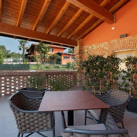 Decanter House Borgomanero