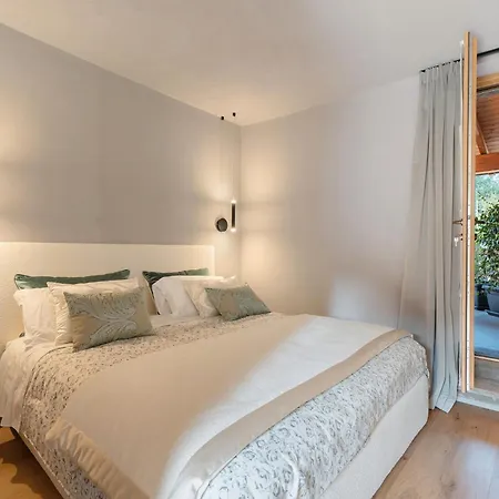 مزرعة للإقامة Decanter House