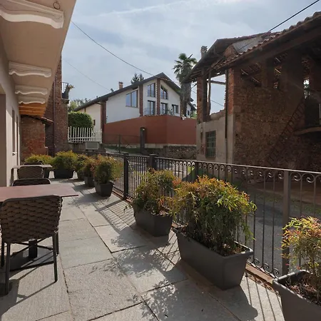 Decanter House Farma Borgomanero