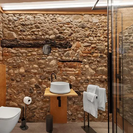 Decanter House * Borgomanero