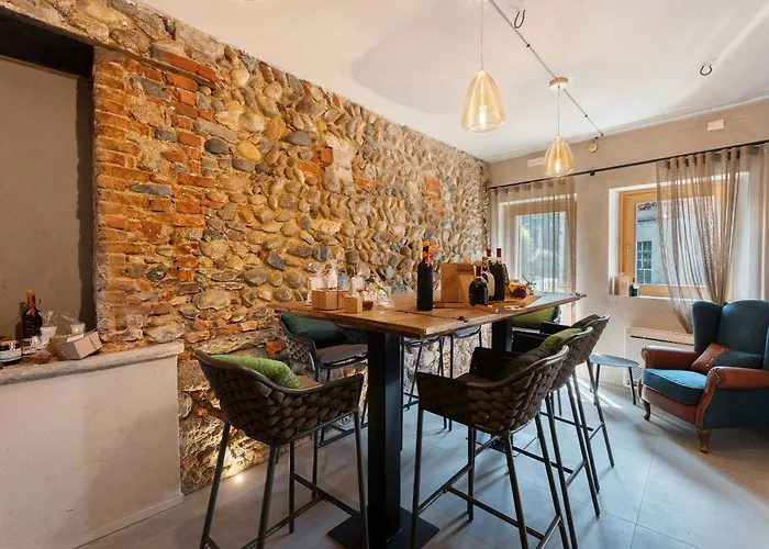 Decanter House Alojamento de Turismo Rural *