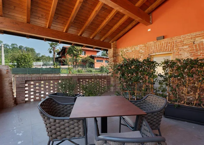Decanter House Borgomanero