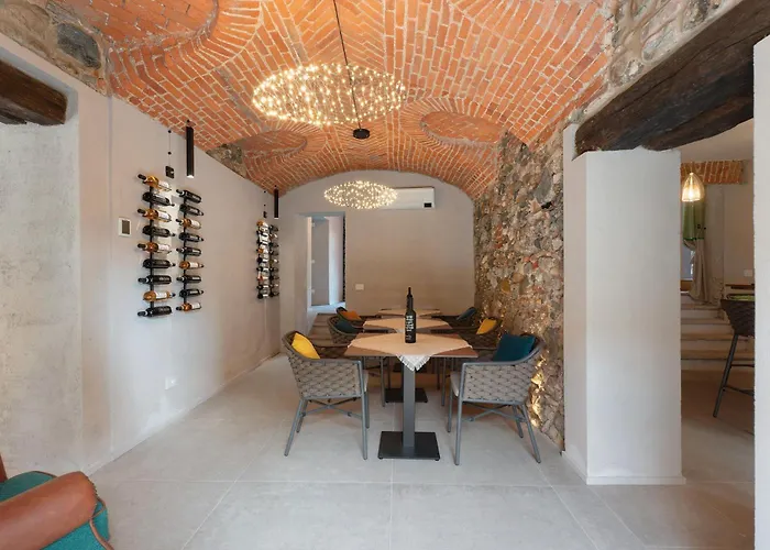 Alojamento de Turismo Rural Decanter House Borgomanero
